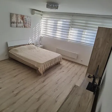 Apartman Lena Banovo Brdo Apartment