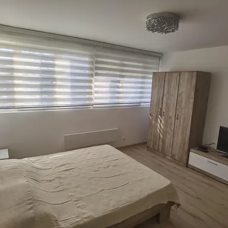 Apartman Lena Banovo Brdo Apartment